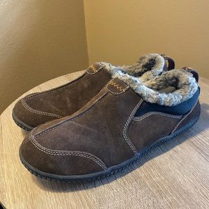 CLARKS Suede Leather Sherpa Slip On Shoes Slippers